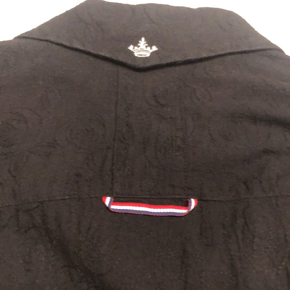 Super Cool Designer Button Down - Picture 10 of 11